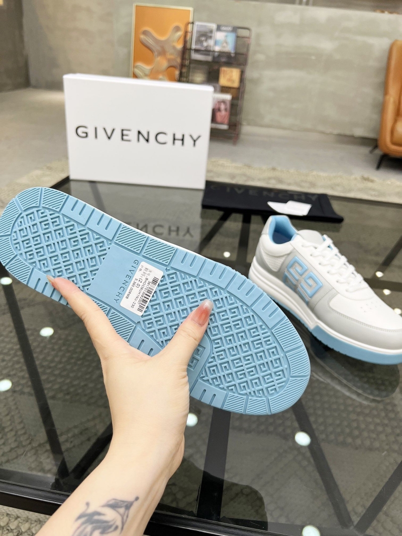 Givenchy Sneakers